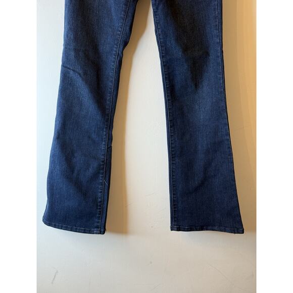 Jesica Simpson Low Rise Bootcut Women's size 4/27 Dark Wash Blue Denim Jeans - Picture 2 of 8